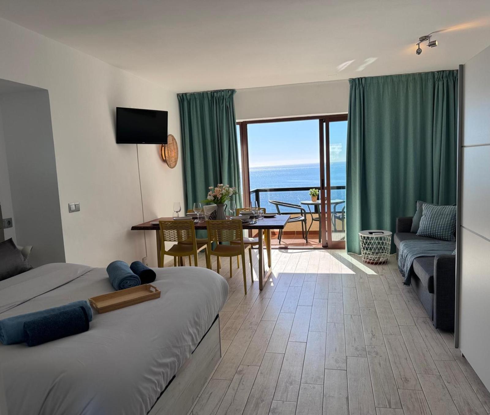Aloha Playa Studio Sea Views Benalmádena Exteriér fotografie